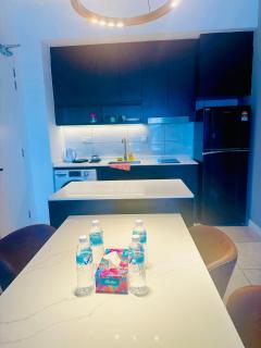AXON RESiDENCE AT SERViCE APARTMENT - 2
