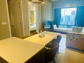 AXON RESiDENCE AT SERViCE APARTMENT - 5