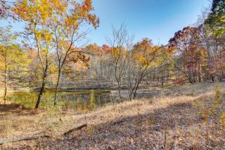 On-Site Trails, Pond! Rustic Harpers Ferry Cabin - 8