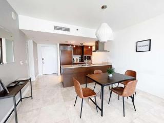 ICON Brickell 36th Floor View by Palermo Home Miami - 3