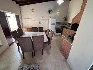 Casa com piscina em condomínio - 8