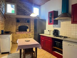 Corps de ferme - 2 maisons, piscine et vue - 5