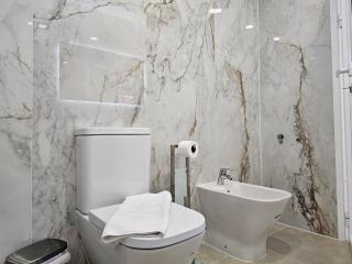 113 Heart of Los Cristianos,Heated Pool - 6