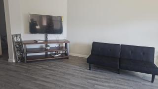 Prime Location Home Family & Business Ready - 3