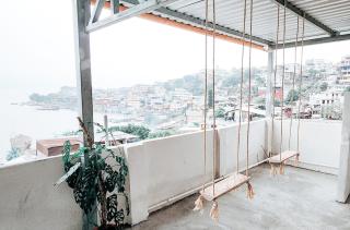 moody first floor apartment - 2