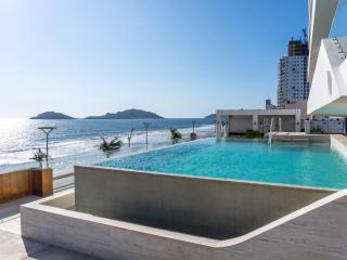 De lujo Con vista al mar en el Malecon - 4