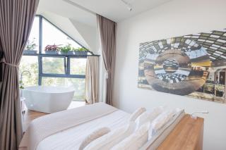 Retreat Apartments - 3