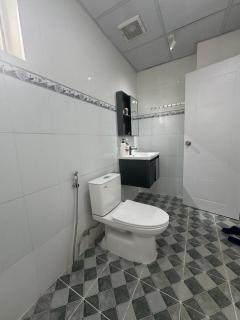 2 bedroom apartment - 82m2 near the airport - 9