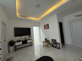 2 bedroom apartment - 82m2 near the airport - 7