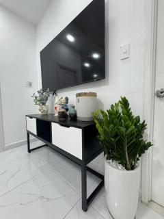 2 bedroom apartment - 82m2 near the airport - 5