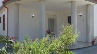 Kleine Villa Mit Geschlossenem Garten In Parabita - 7