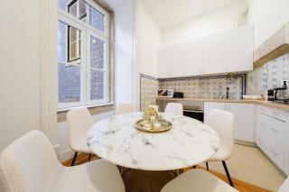Super Central Lisbon 8 Guests Modern Apt - 2