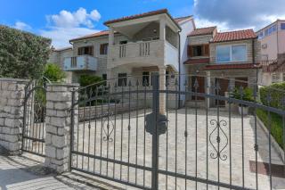 Ferienwohnung für 6 Personen ca 100 m in Supetar, Dalmatien Mitteldalmatien - 1