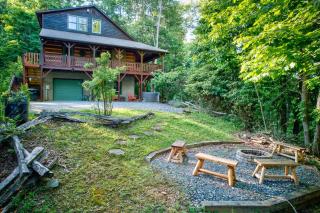 Mountain Laurel Lodge - 2