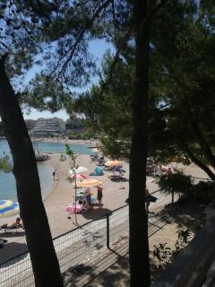 Kinderfreundliche Appartement in Stobreč mit Terrasse, Garten und Grill - 4