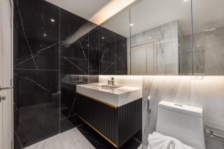 Premium 2 Bedroom Apartment, Pool and Gym Near Bang Tao Beach - 1