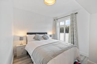 9 Rushbrooke Hotel Apartments Cobh County Cork - 8