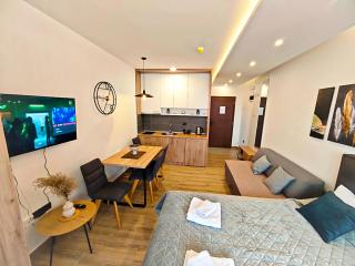 Harmony, Residence Hill A85 - 1