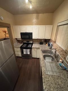 UA Duplex Two Units 3BR and 4BR - 3