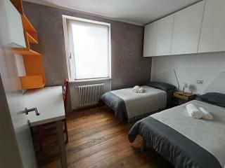 Casa Evelina con Parcheggio esterno e Garage gratis, appartamento con idromassaggio per due - 5