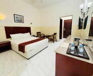 Makran Palace Hotel - 9