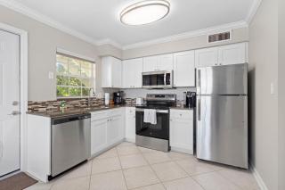 Cabana Beach Club #5 - 1