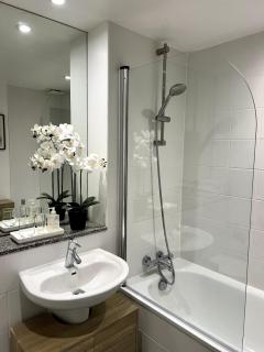 Serviced Apartment near AO Arena - 8