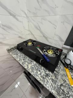 Cool 2Bedroom flat in ogudu, 15mins to the airport - 8