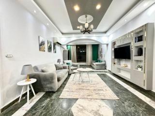 2BR Nile View In Maadi - 8