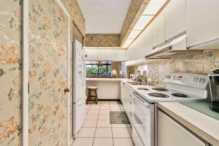 Beachplace 7-102 - 4