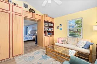 Blue Heron House - 2