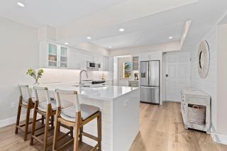 Beach Harbor Club B305 - 5