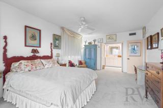 Islander Club #16N - 3