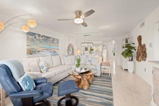 Bay Tree Club 103A - 8