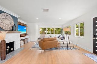 Bliss to Bay Home - 9