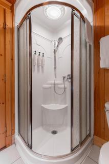 Fiddler Lake Resort Chalet Bear 25 - 1