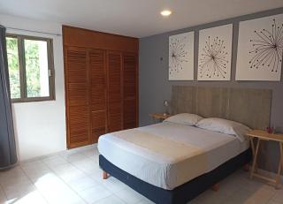 TR3S by Walter de la Renta - Studio - 9