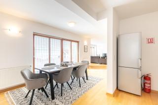 Luxury 2bdr suite in Old town with free parking - 7