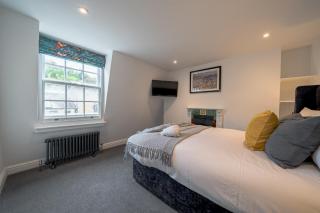 Cosy & Spacious 6BR Bath Escape - Great for Families and Friends - 9