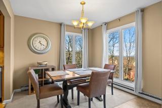 Stoneridge 35 with Wintergreen Advantage - 6