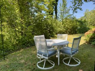 Avon Nature Retreat by Creek - 9