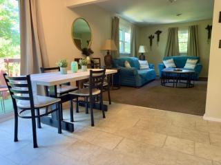 Avon Nature Retreat by Creek - 3