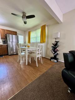 The Creekside Oasis Duplex - Central Avon - 7