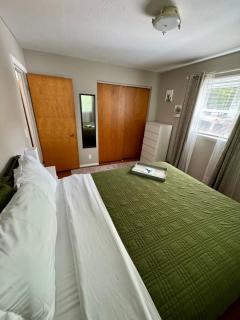 The Creekside Oasis Duplex - Central Avon - 2