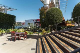 The W Hotel Residence With Roof Top Pool, Gym Plus 2 Free Valet Parking spaces - 2