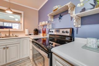 A Hidden Gem! Couples Escape with Dale Hollow Views - 3