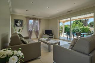 Superbe Villa récente, climatisée, piscine, 10 mn des plages et zones commerciales - 8