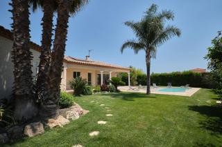 Superbe Villa récente, climatisée, piscine, 10 mn des plages et zones commerciales - 3