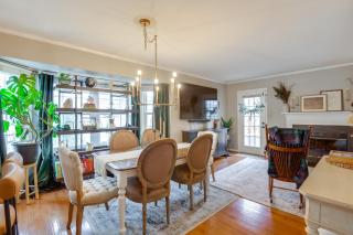 Tranquil Townhouse Retreat with Deck in Germantown! - 9