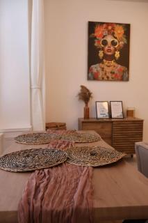 Elegant 3BR Apt at Haymarket - 2